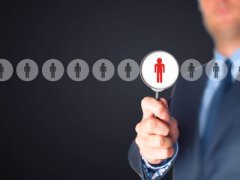 Mehr Bewerbungen bei weniger Stellen: Einseitige Dynamik am Stellenmarkt zum Jahresauftakt